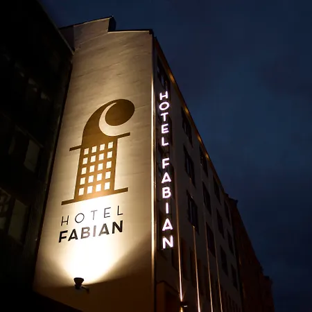 Fabian 4*