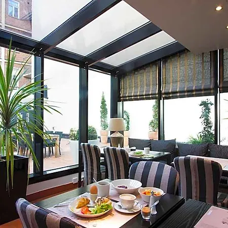 Hotell Fabian 4*